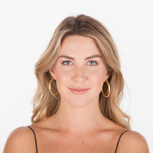 Load image into Gallery viewer, Small Everybody's Favorite Hoops - Red Tulip Gifts