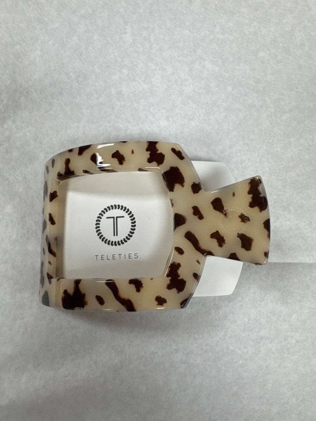 Blonde Tortoise Medium Flat Rectangle Hair Clip