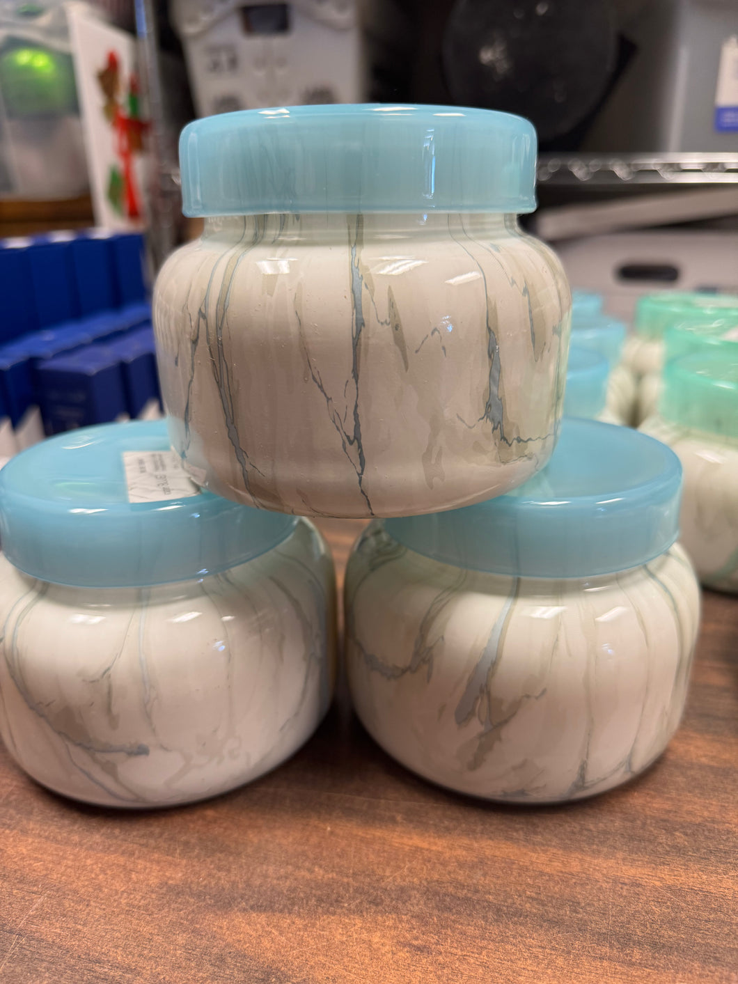 19oz Marble Capri Blue Candle