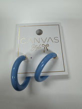 Load image into Gallery viewer, Hillary Resin hoops
