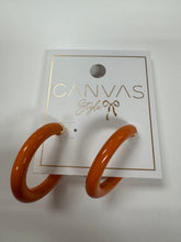 Load image into Gallery viewer, Hillary Resin hoops
