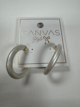 Load image into Gallery viewer, Hillary Resin hoops
